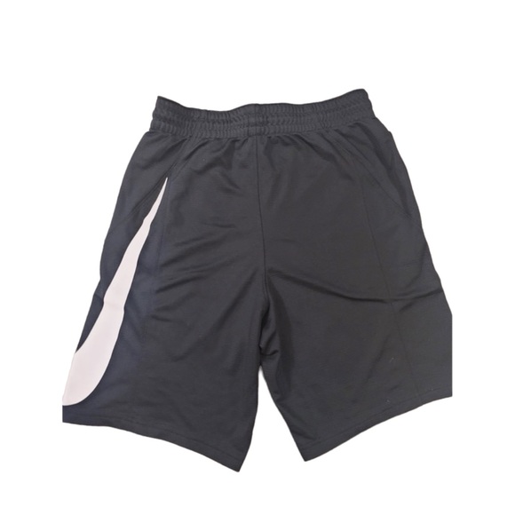 NIKE Basketball Shorts - Picture 3 of 5
